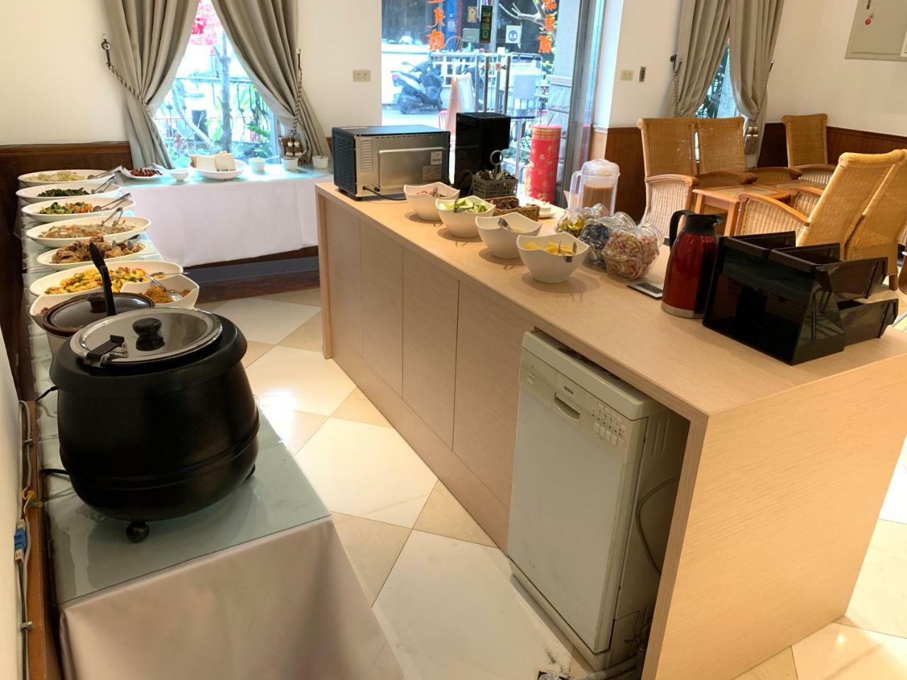 Taihu Hotel Sun Moon Lake Yuchi Exterior photo